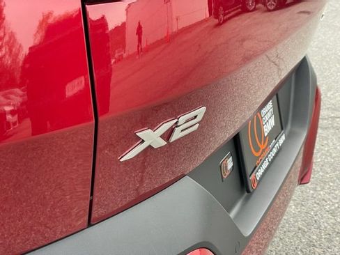 Certified 2025 BMW X2 xDrive28i AWD/4WD image 27