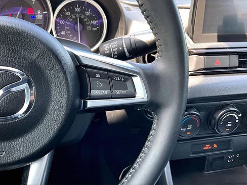Used 2022 MAZDA MX-5 Miata Sport image 9
