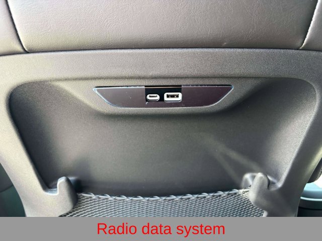 New 2027 Chrysler Pacifica Select FWD image 13