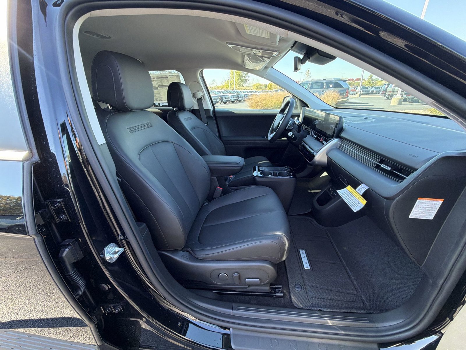 New 2026 Hyundai Ioniq 5 SEL AWD/4WD image 25