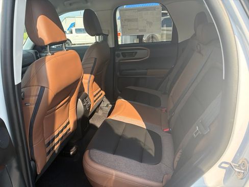 New 2026 Ford Bronco Sport Outer Banks w/ Outer Banks Tech Package+ AWD/4WD image 14
