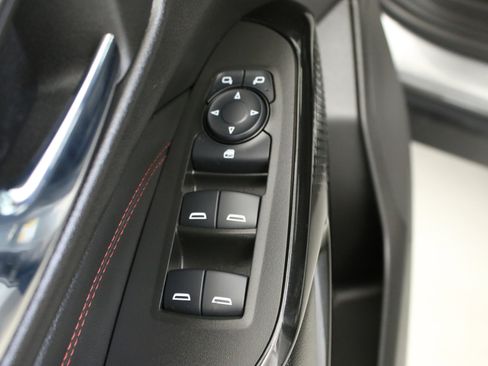 Used 2024 Chevrolet Trax RS w/ Driver Confidence Package FWD image 14