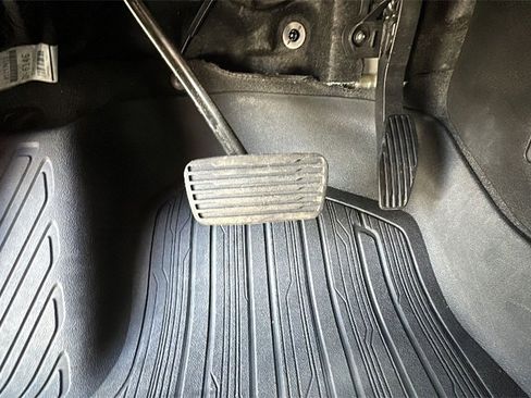 Used 2022 GMC Sierra 1500 Elevation image 49