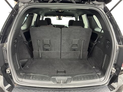 Used 2024 Dodge Durango SXT w/ SXT Blacktop Group AWD/4WD image 10