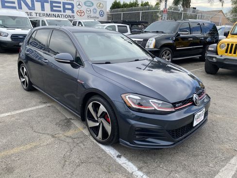 Used 2018 Volkswagen GTI Autobahn image 6