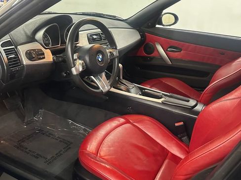 Used 2008 BMW Z4 3.0si RWD image 9