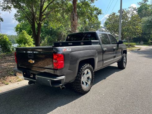 Used 2014 Chevrolet Silverado 1500 LTZ Z71 w/ LTZ Plus Package AWD/4WD image 5