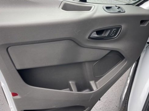 Used 2023 Ford Transit 350 XLT image 14