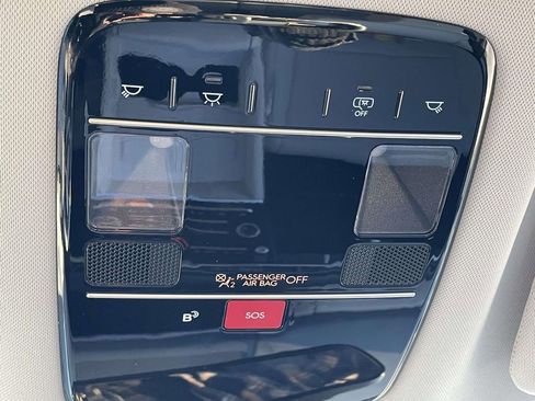 Certified 2025 Hyundai Santa Fe SE image 20