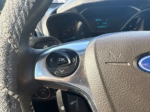 Used 2017 Ford Transit Connect XLT FWD image 15