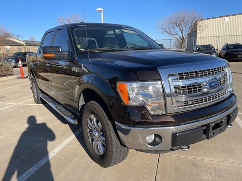 Used 2013 Ford F150 XLT w/ XLT Chrome Pkg image 1
