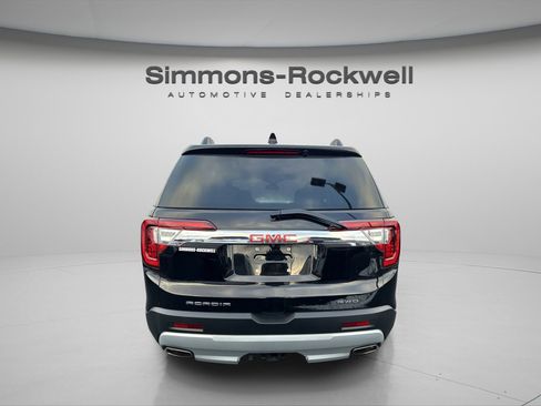 Used 2023 GMC Acadia SLE w/ Driver Convenience Package image 5