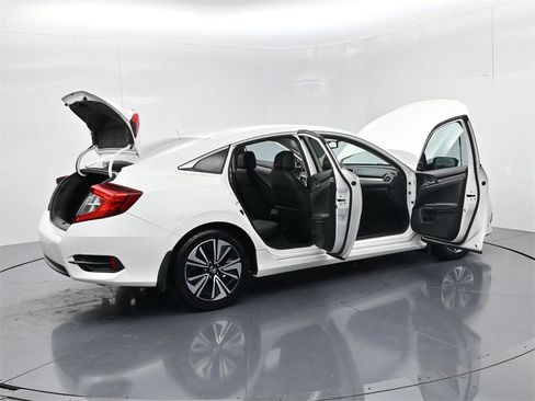 Used 2017 Honda Civic EX-L image 49