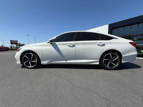 Used 2019 Honda Accord Sport image 6