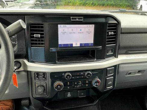 Used 2025 Ford F350 XLT AWD/4WD image 16
