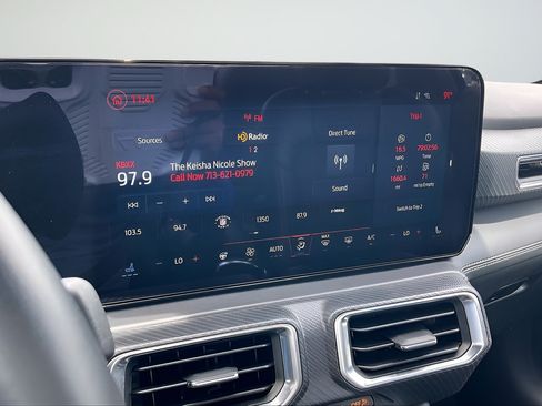 Used 2024 Ford Mustang GT Premium RWD image 21