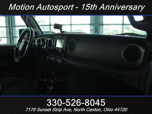 Used 2018 Jeep Wrangler Unlimited Sport AWD/4WD image 26