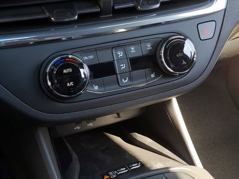 New 2026 Buick Envista Preferred w/ Convenience I Package image 30