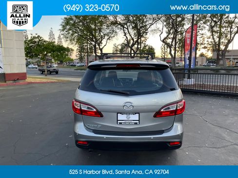 Used 2014 MAZDA MAZDA5 Grand Touring image 5