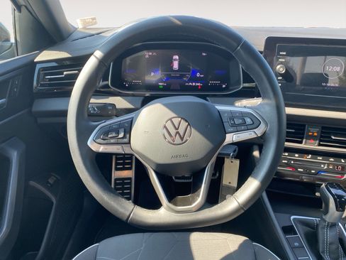 Used 2025 Volkswagen Jetta Sport FWD image 12