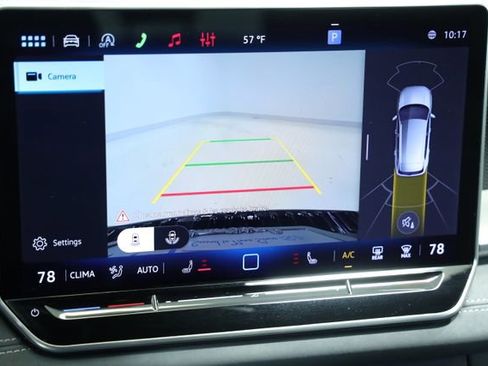 New 2026 Volkswagen Tiguan SE R-Line FWD image 21