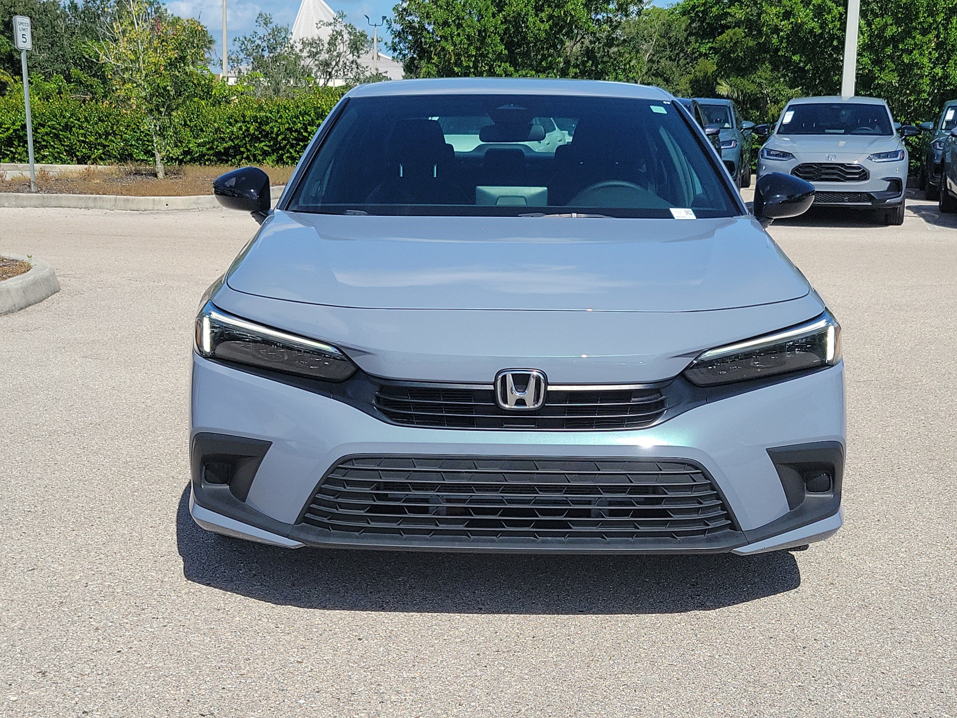 Used 2024 Honda Civic Sport image 2
