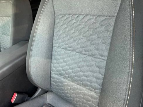Used 2020 Chevrolet Equinox LT AWD/4WD image 13