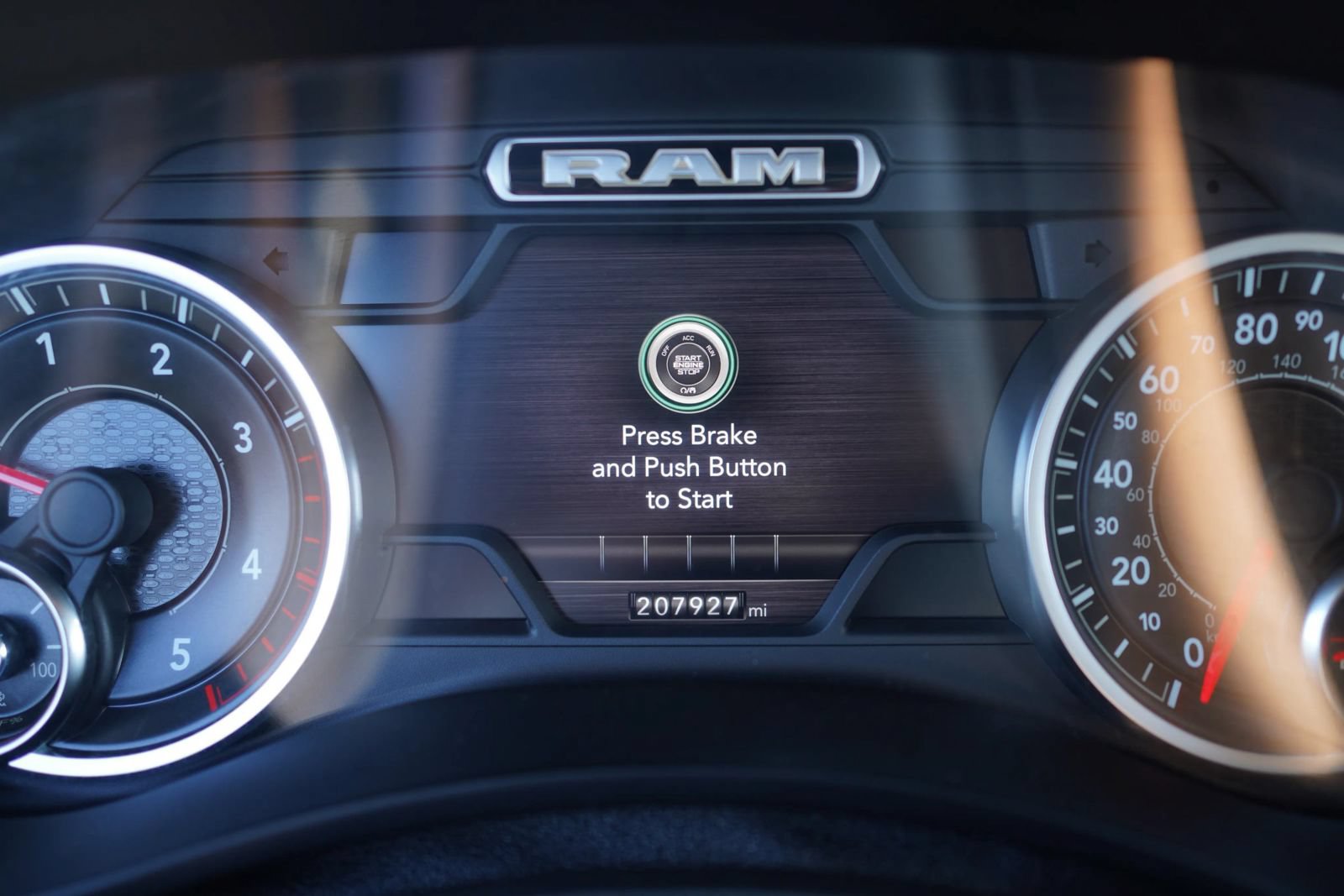 Used 2019 RAM 5500 SLT w/ Quick Order Package 2YG SLT AWD/4WD image 28