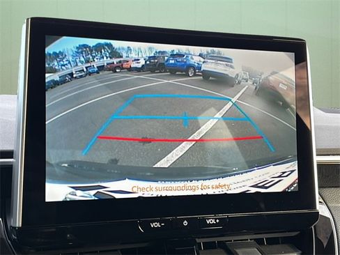 Used 2026 Toyota Corolla SE image 31