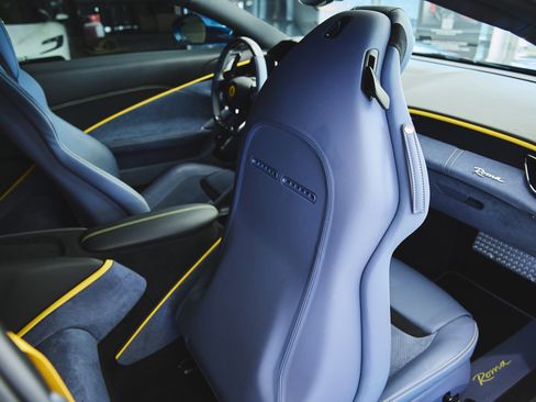 Used 2024 Ferrari Roma image 36