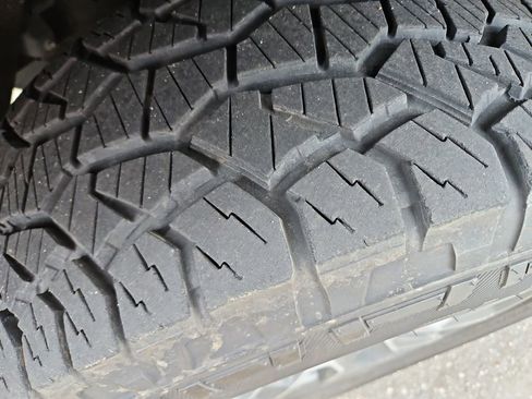 Used 2019 Chevrolet Silverado 1500 RST image 10