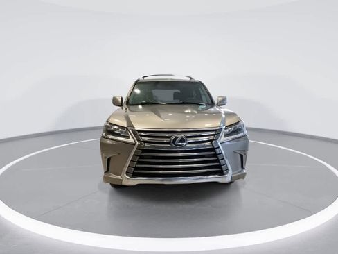 Used 2017 Lexus LX 570 4WD w/ Luxury Package image 3