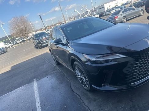 Used 2023 Lexus RX 350 w/ Accessory Package (2T) image 3