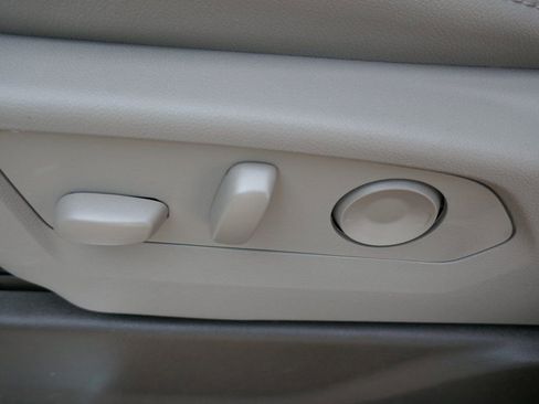 New 2026 GMC Sierra 1500 SLT w/ SLT Premium Plus Package image 15