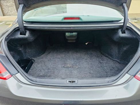 Used 2005 Toyota Avalon XLS FWD image 18