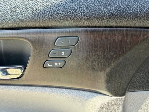 Used 2014 Honda Accord EX-L image 32