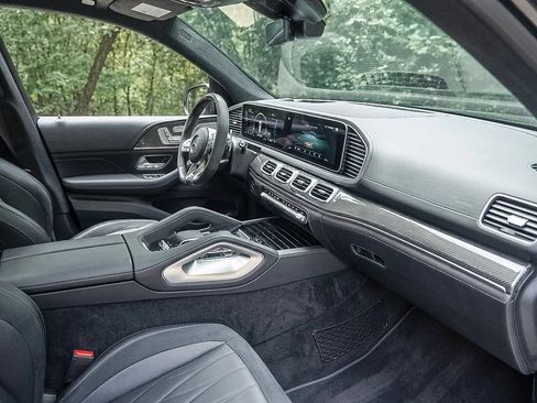 Used 2021 Mercedes-Benz GLS 63 AMG 4MATIC image 2