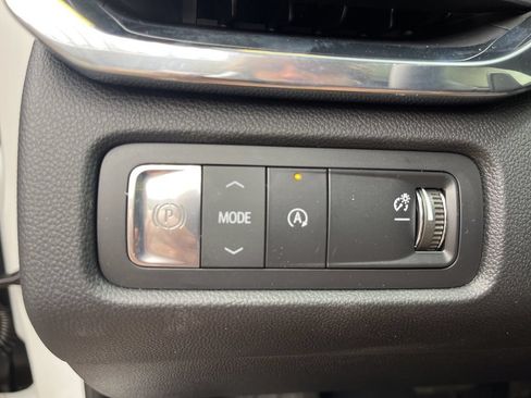 New 2026 GMC Acadia Elevation w/ Elevation Premium Package FWD image 14