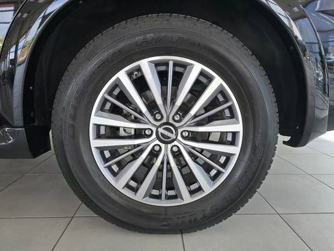 Used 2024 Nissan Armada SL image 15