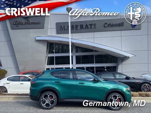 New 2024 Alfa Romeo Tonale Veloce image 4