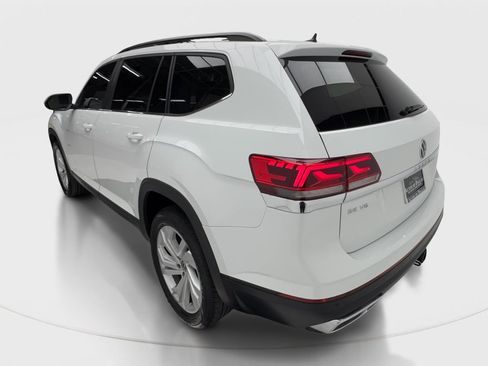 Used 2021 Volkswagen Atlas SE w/ Towing Package FWD image 10