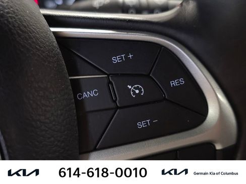 Used 2019 Jeep Compass Trailhawk AWD/4WD image 33