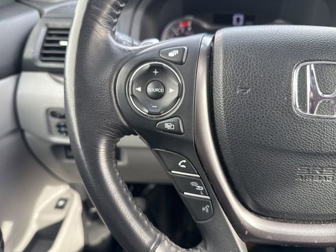 Used 2023 Honda Ridgeline RTL image 13