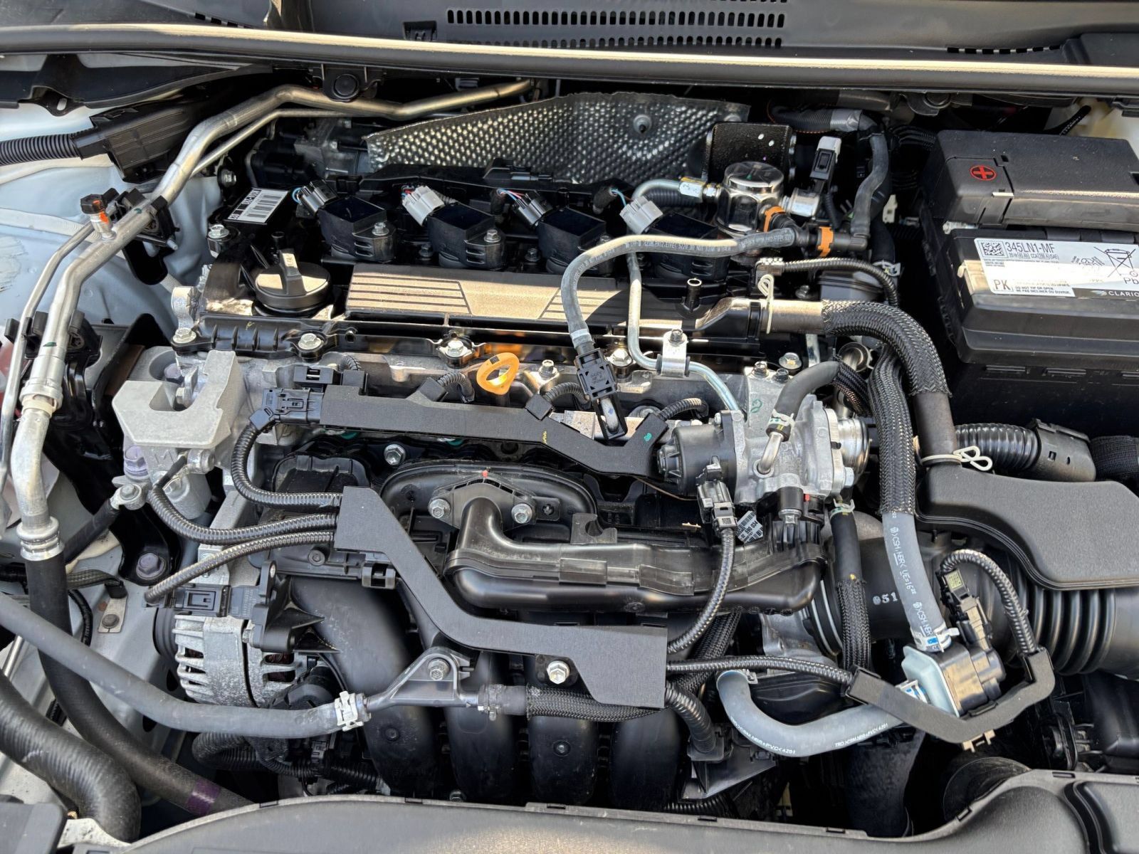 Used 2025 Toyota Corolla LE FWD image 29
