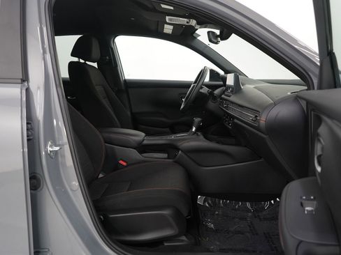 Used 2024 Honda HR-V Sport image 9