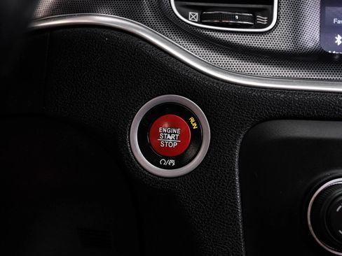 Used 2018 Dodge Charger SRT w/ Harman/Kardon Audio Group RWD image 21
