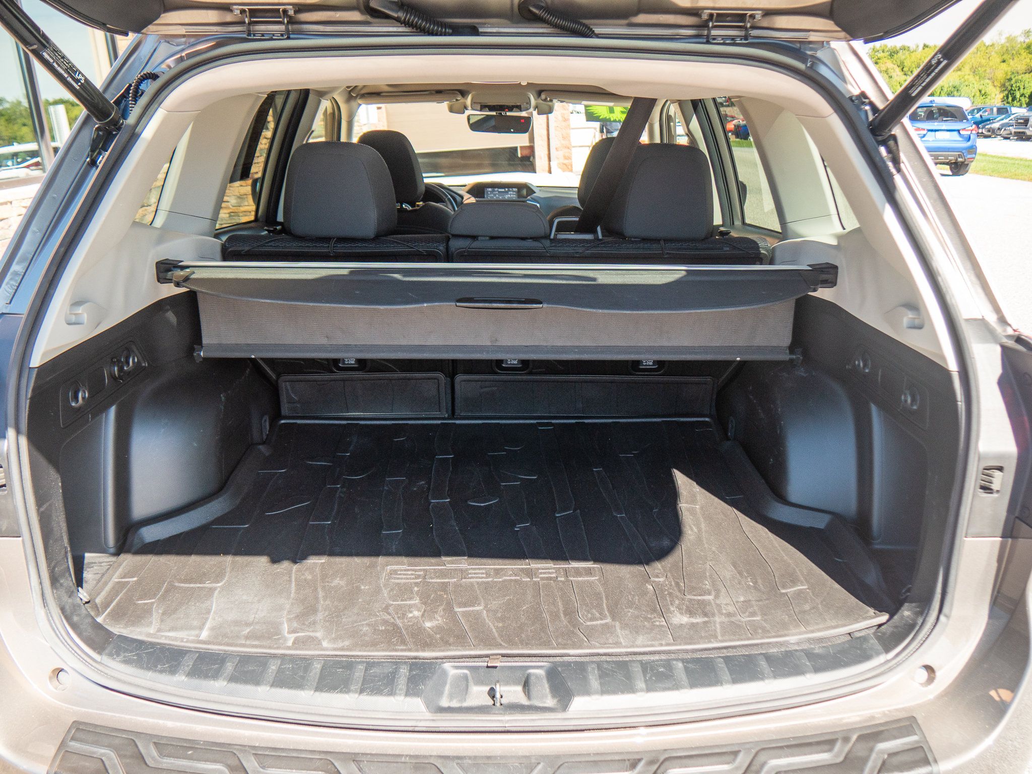 Used 2021 Subaru Forester Premium AWD/4WD image 30