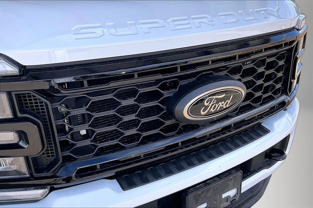 Used 2026 Ford F250 XLT w/ XLT Premium Package AWD/4WD image 32
