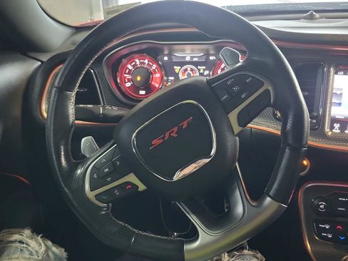 Used 2016 Dodge Challenger SRT Hellcat RWD image 3
