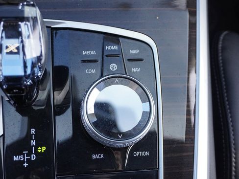 Used 2023 BMW X5 xDrive40i w/ Executive Package image 71